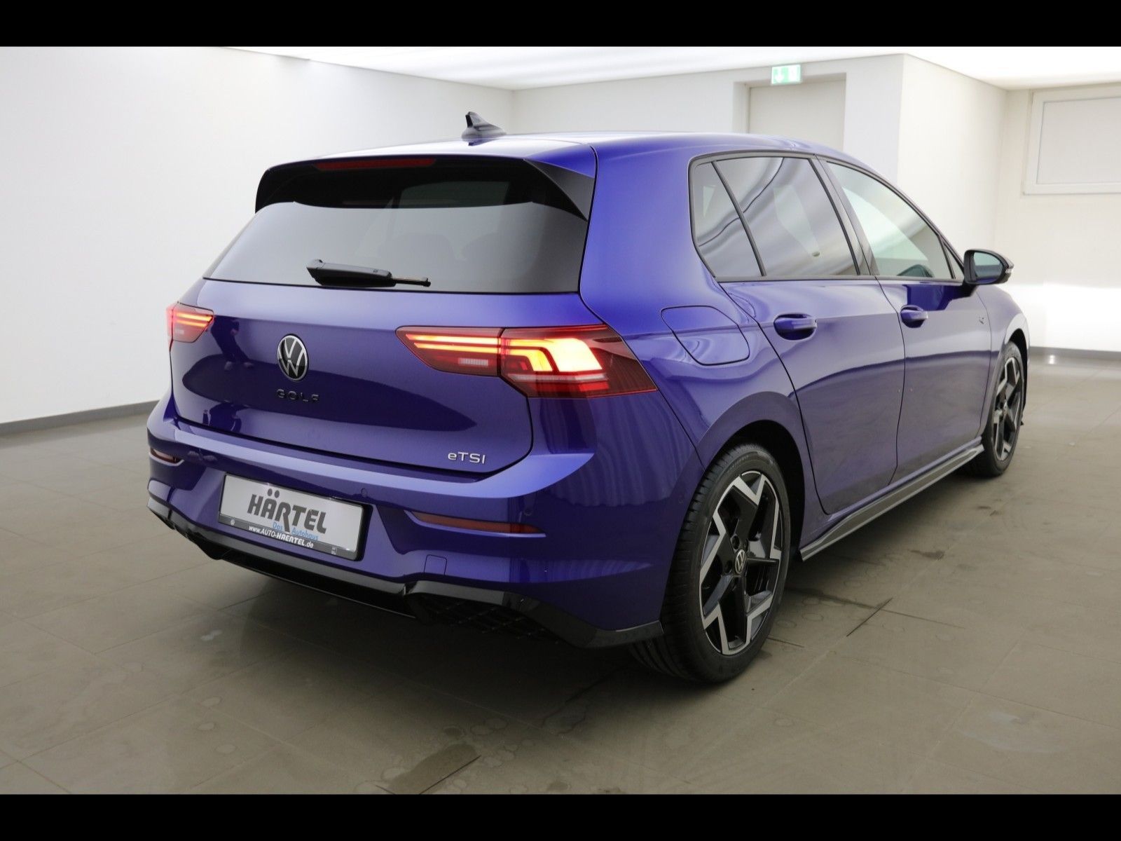 Volkswagen GOLF R-LINE BLACK STYLE 1.5 ETSI DSG Sportpaket