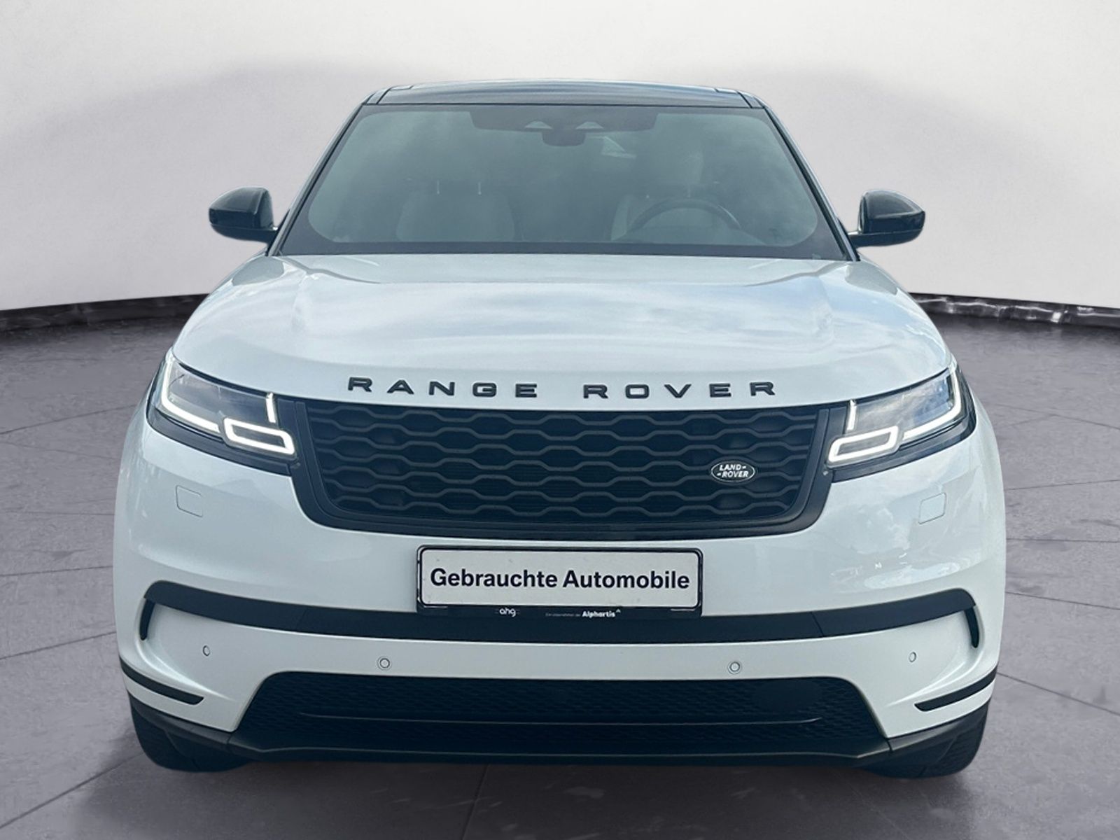 Range Rover Velar P400e S Panorama Black Pack - Samsaru's Car Outlet