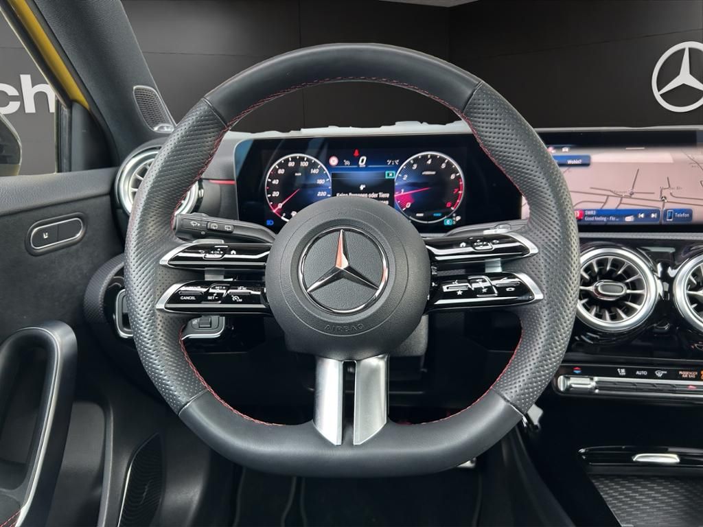 Mercedes-Benz A 180 AMG - Samsaru's Car Outlet