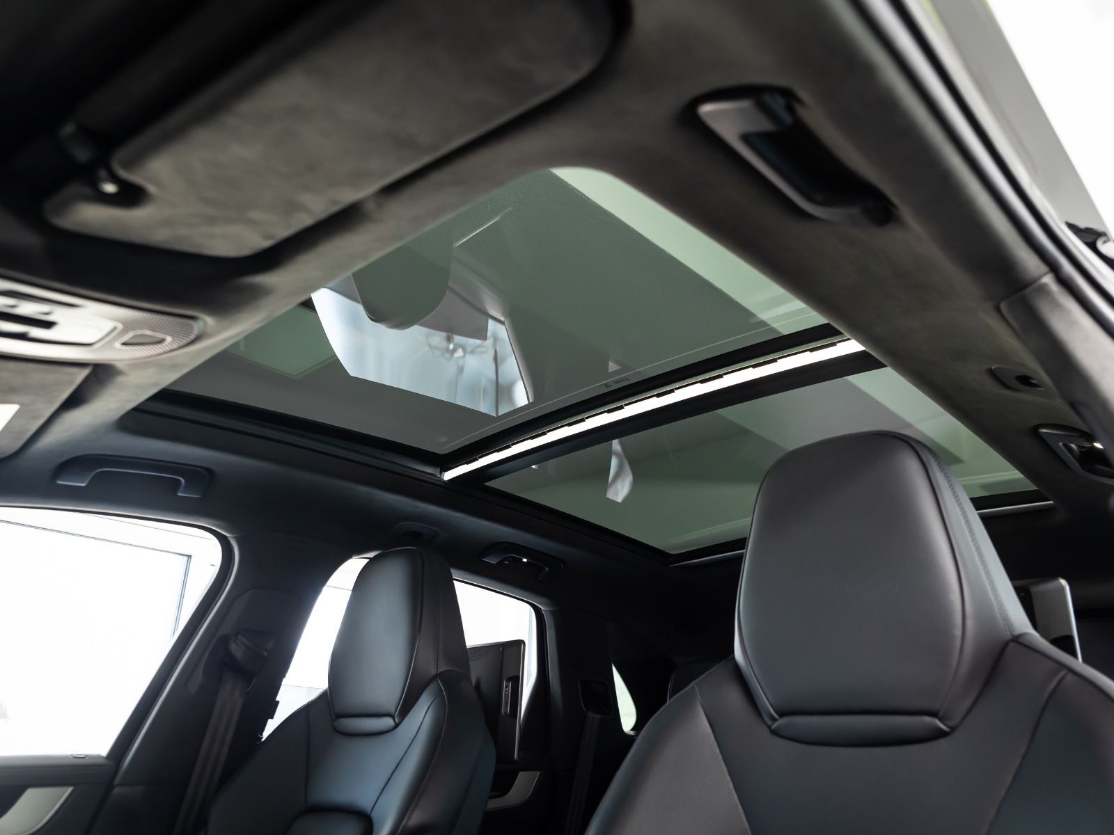 Porsche Cayenne S E-Hybrid SportDesign/DVD im Fond/AHK