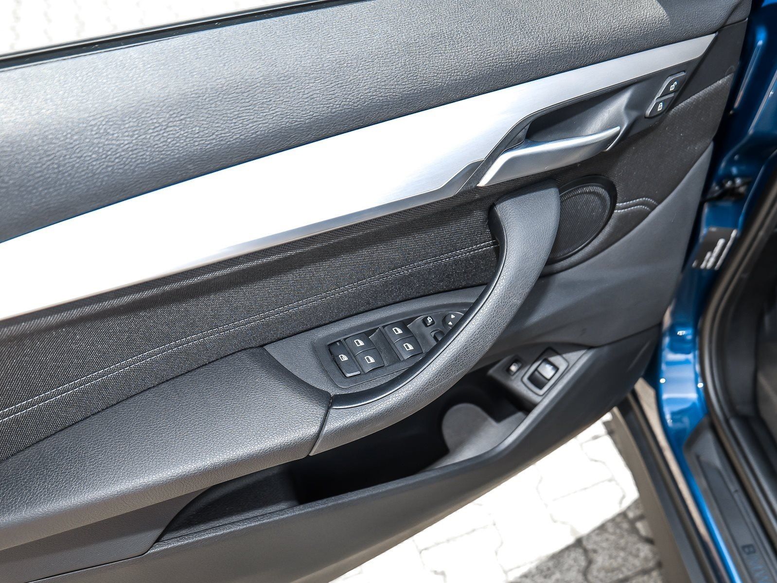 BMW X1 xDrive25e Advantage - Samsaru's Car Outlet