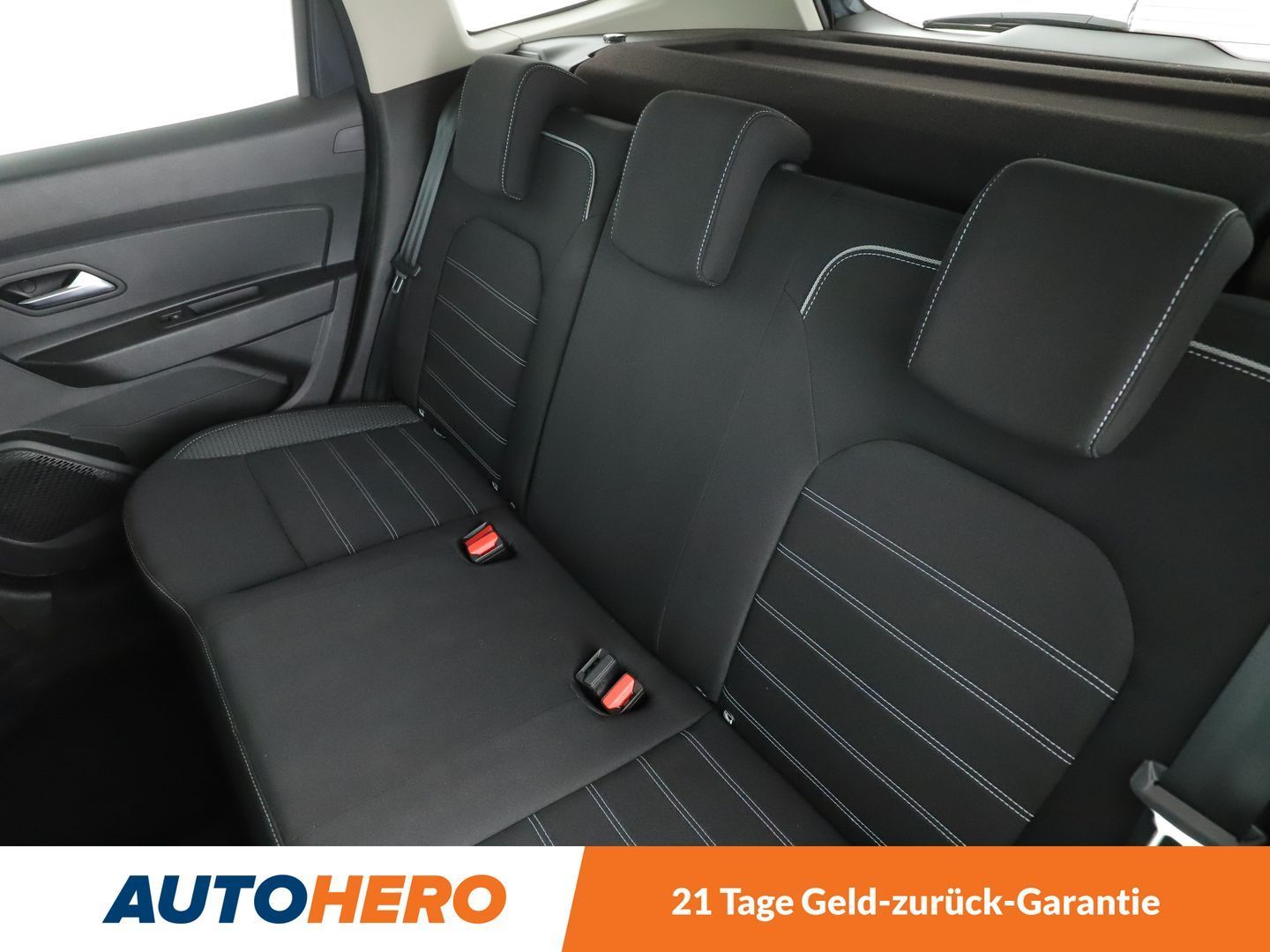 Dacia Duster 1.3 TCe Prestige - Samsaru's Car Outlet