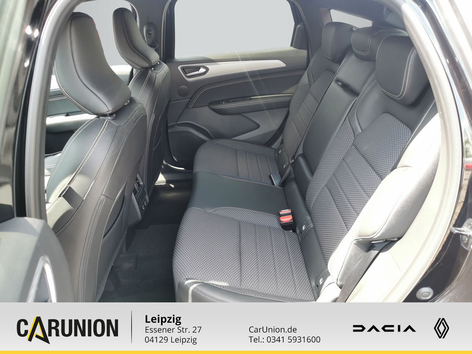 Renault Arkana TECHNO E-Tech Full Hybrid 145 - Samsaru's Car Outlet