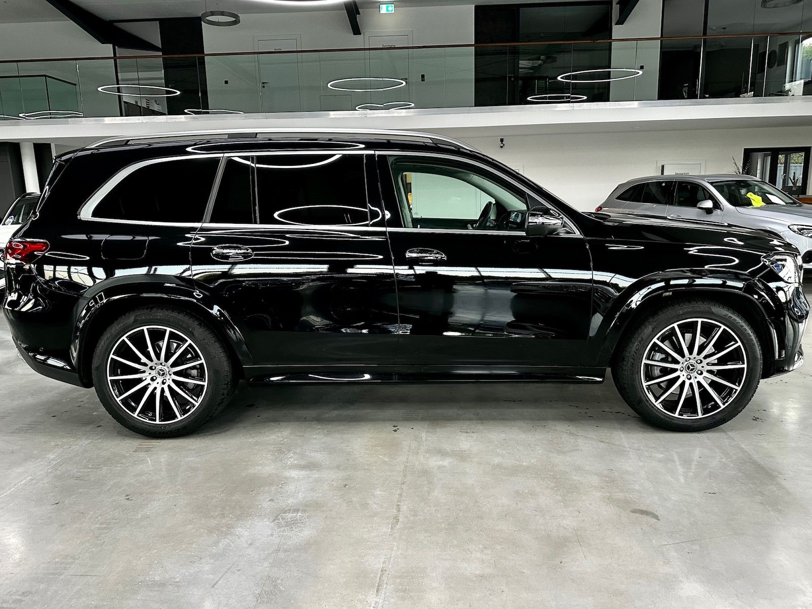 Mercedes-Benz GLS 400 d 4M AMG - Samsaru's Car Outlet