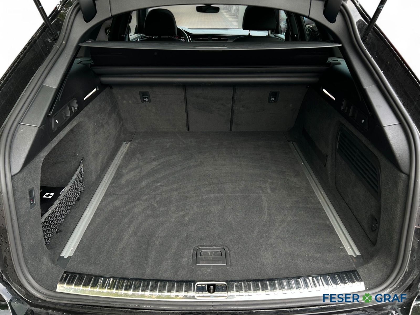 Audi A6 Avant 45 TFSI - Samsaru's Car Outlet