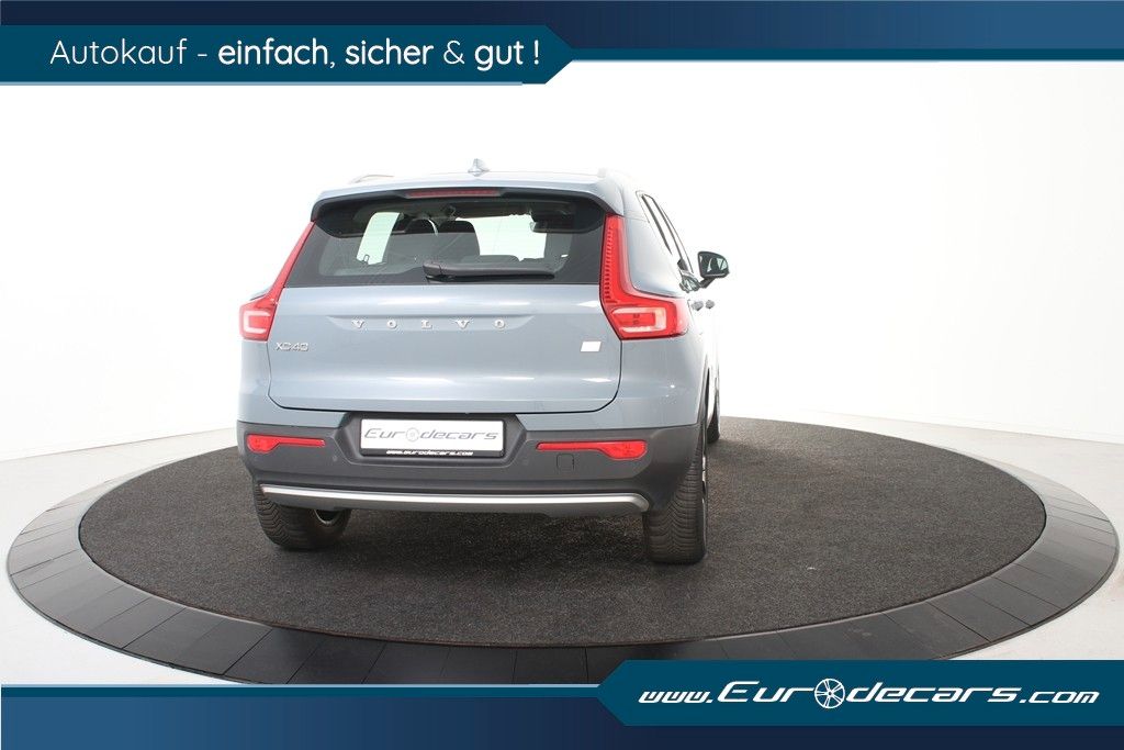 Volvo XC40 T4 Recharge Inscription - Samsaru's Car Outlet