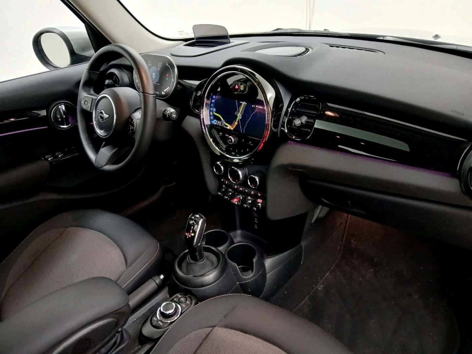 MINI Cooper - Samsaru's Car Outlet