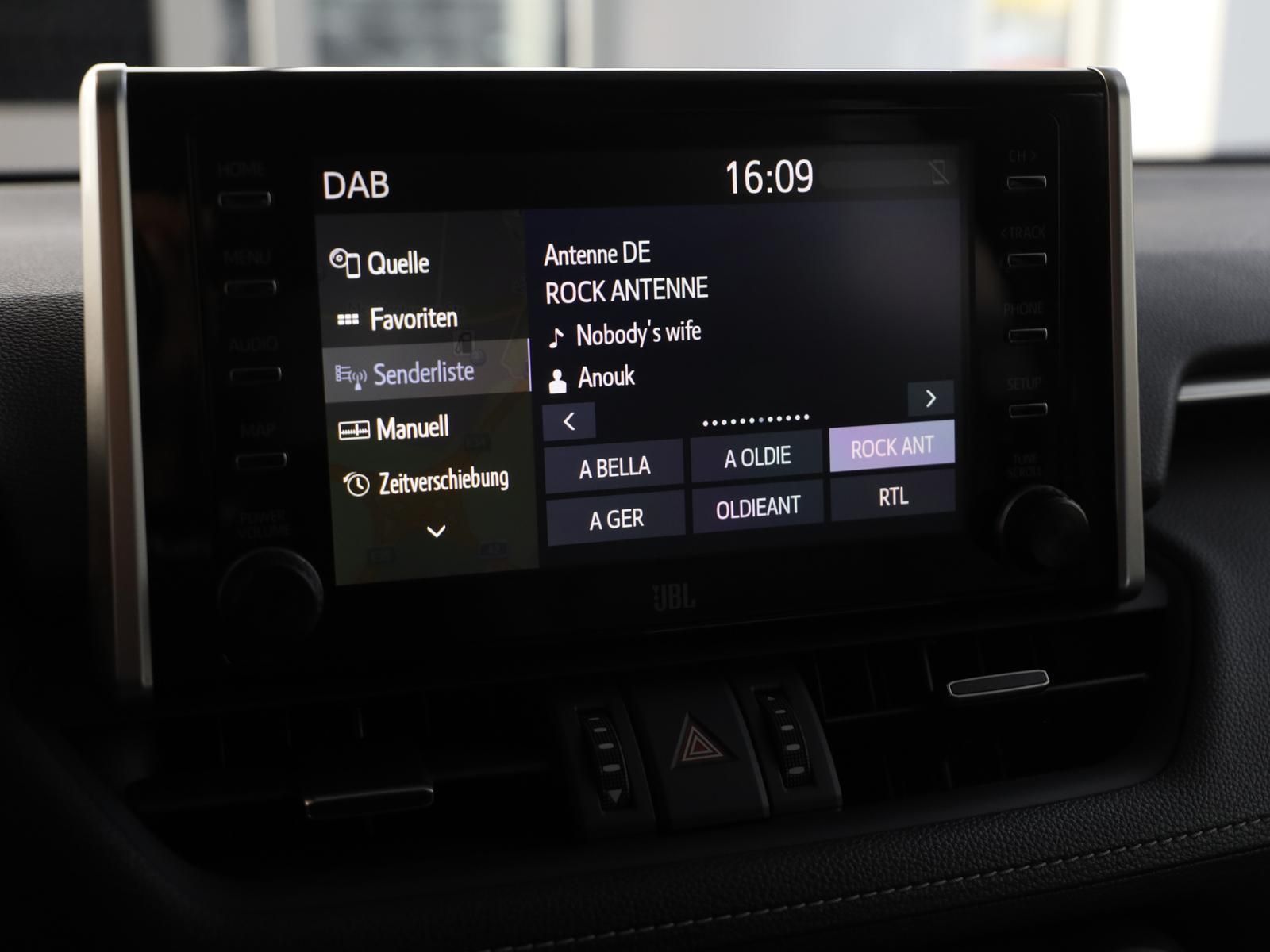 Toyota RAV 4 2.5 Hybrid 4x4 BLACK EDITION *CARPLAY*360°