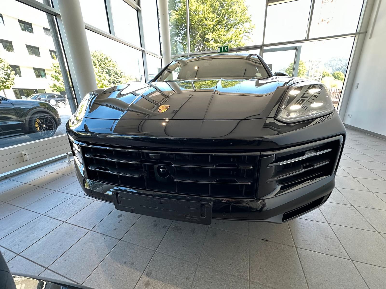 Porsche Cayenne Facelift MY25/sw/-21,5%/Pan/Priv/14W/22