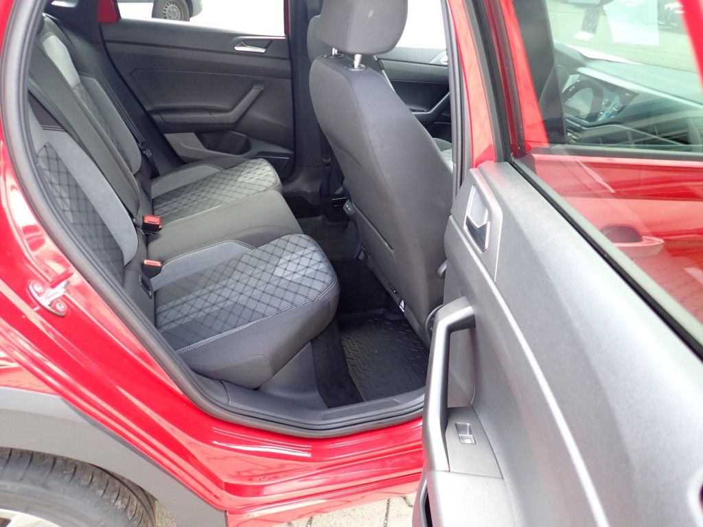 Volkswagen Taigo 1.0 TSI DSG R-Line - Samsaru's Car Outlet