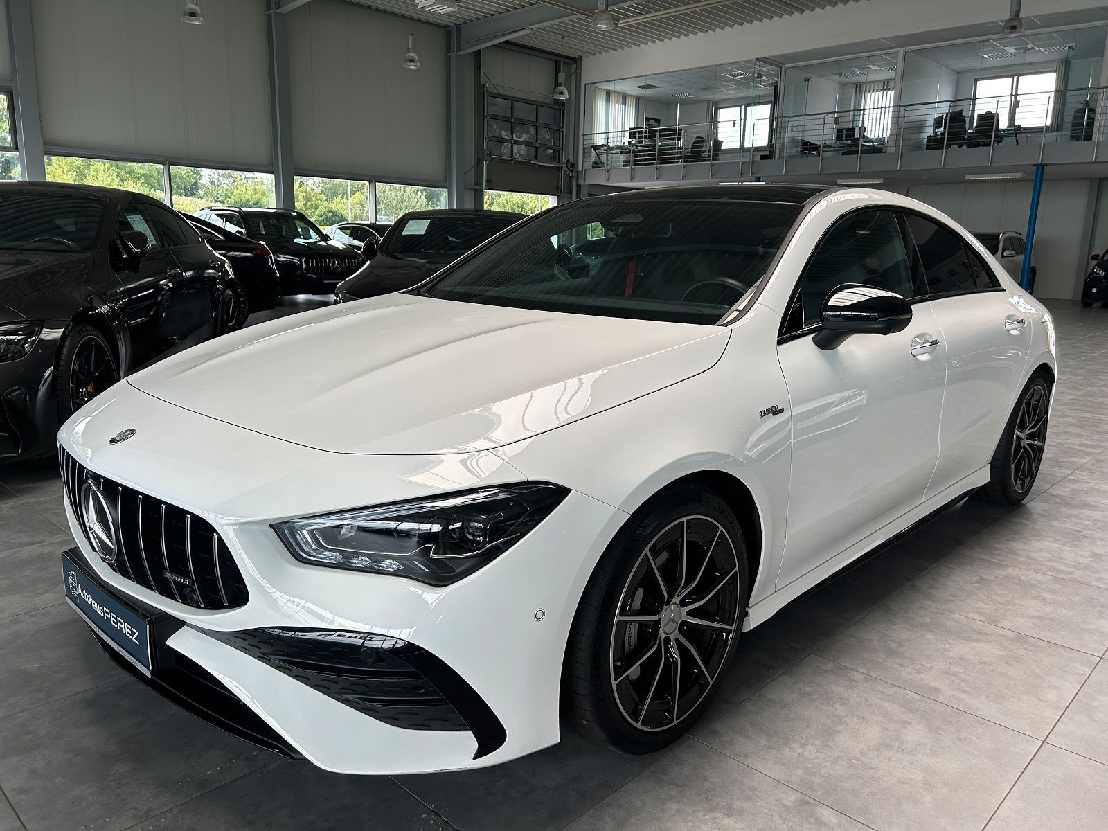 Mercedes-Benz CLA 35 AMG 4M PREMIUM - Samsaru's Car Outlet