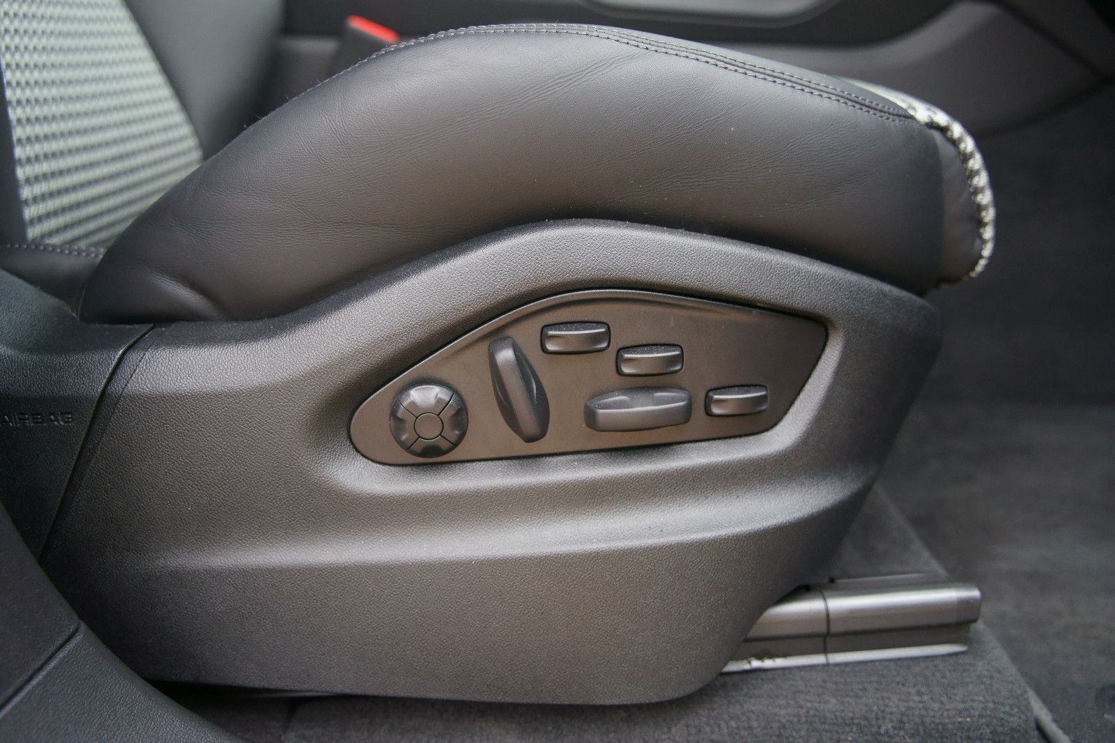Porsche Cayenne Coupe E-Hybrid *LEICHTBAU*CARBON*