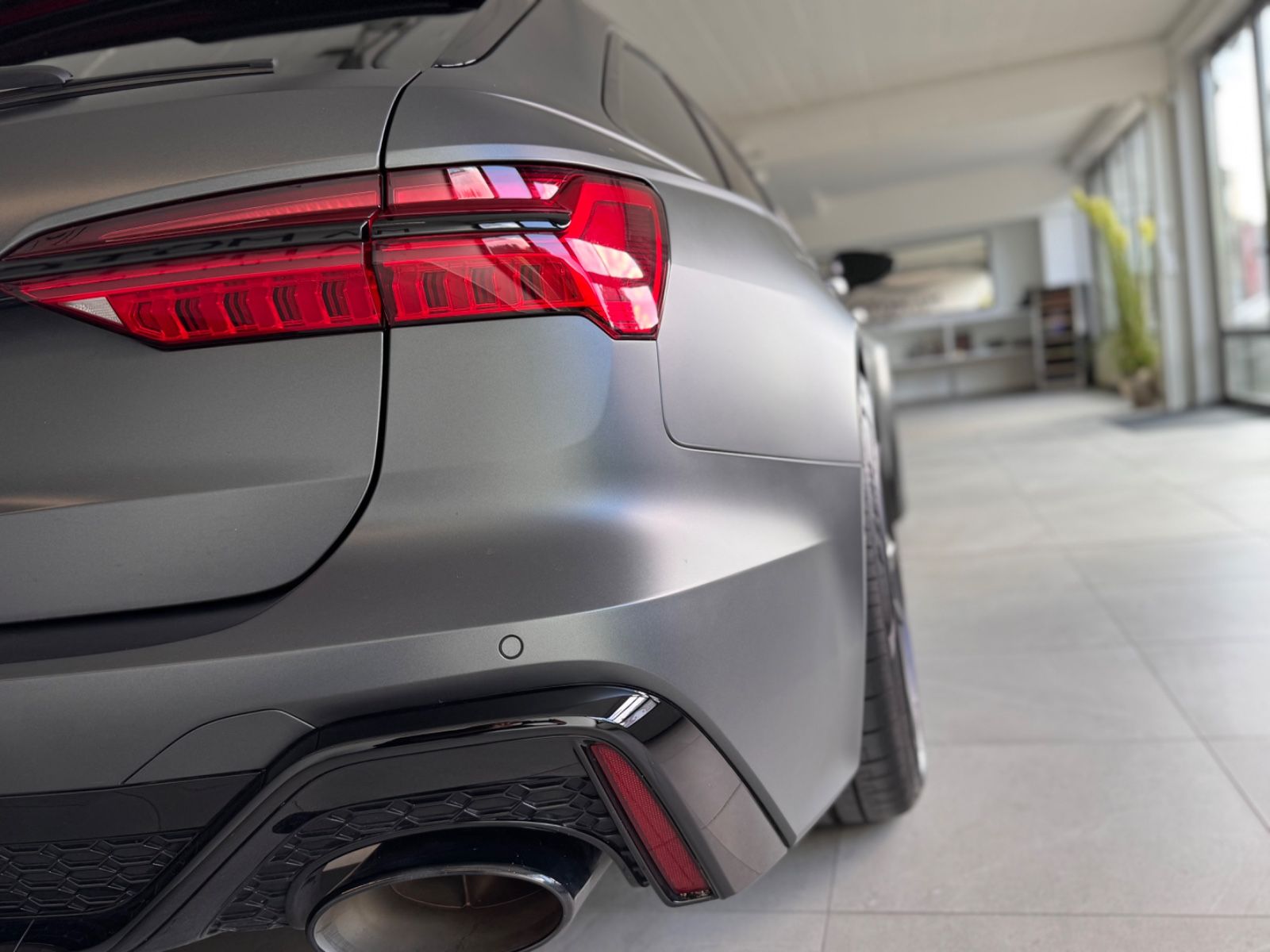 Audi RS6 quattro ABT/Daytona matt/B&O/Mwst ausw.