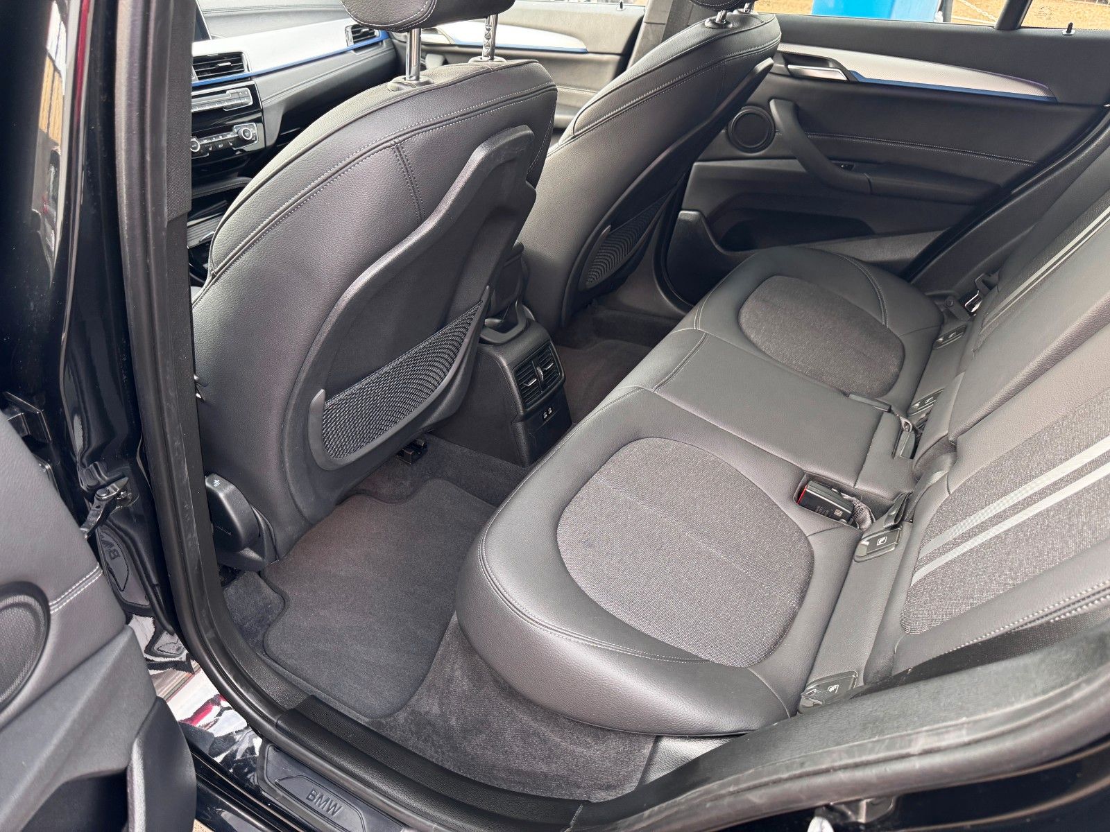 BMW X1 xDrive 25 e M Sport - Samsaru's Car Outlet