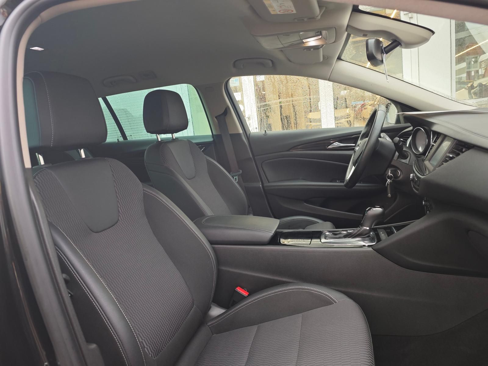 Opel Insignia 1.6 CDTI Innovation - Samsaru's Car Outlet