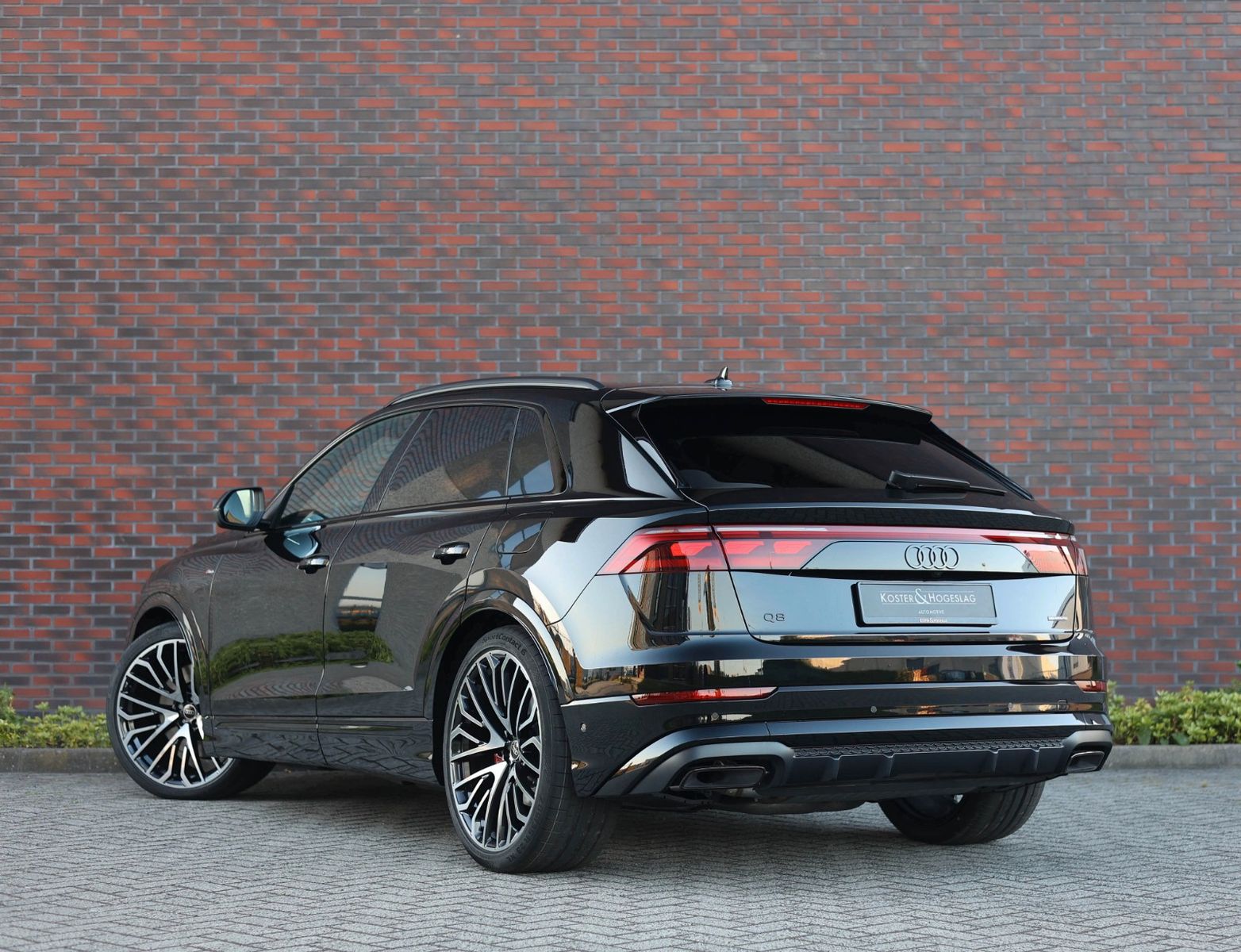 Audi Q8 60 TFSIe Quattro - Samsaru's Car Outlet