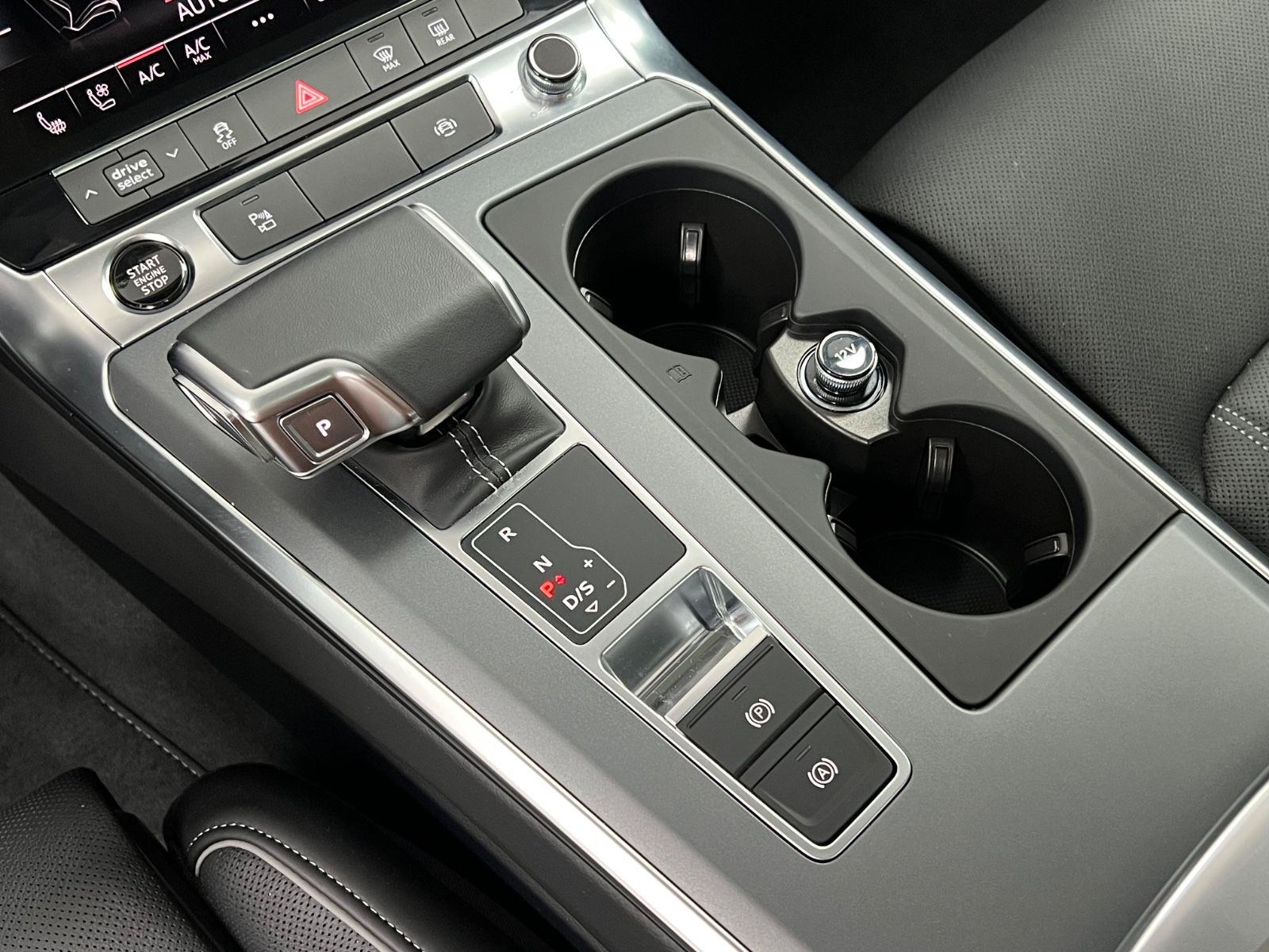 Audi A6 Lim. 45 TFSI advanced - Samsaru's Car Outlet
