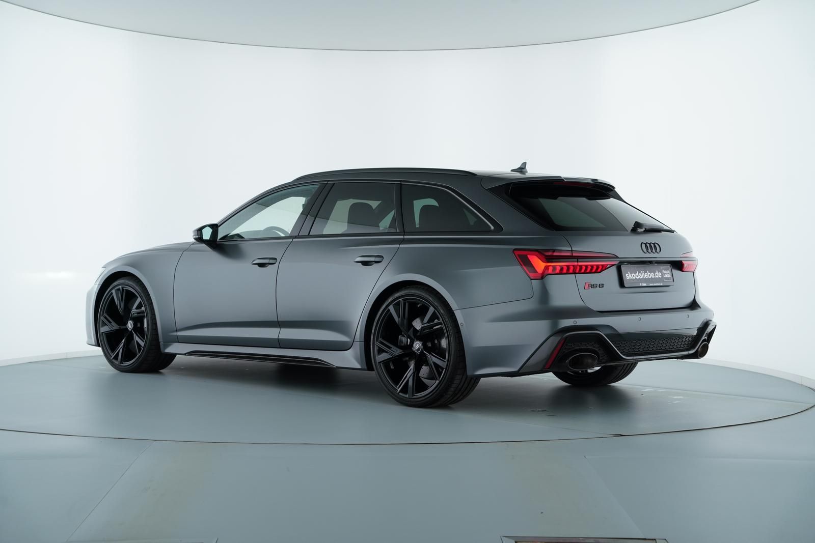 Audi RS6 EINZIGARTIGE AUSSTATTUNG AUDI EXCLUSIVEuvm