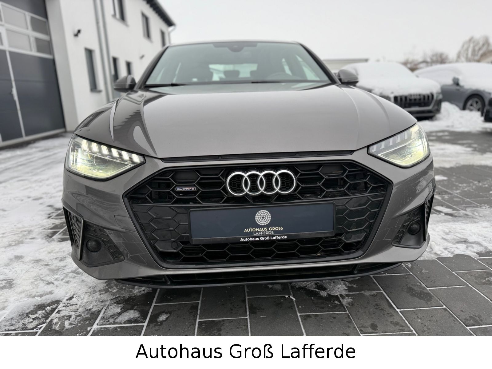 Audi A4 Lim. 40 TDI quattro S line RFK Navi SHZ 8 fac