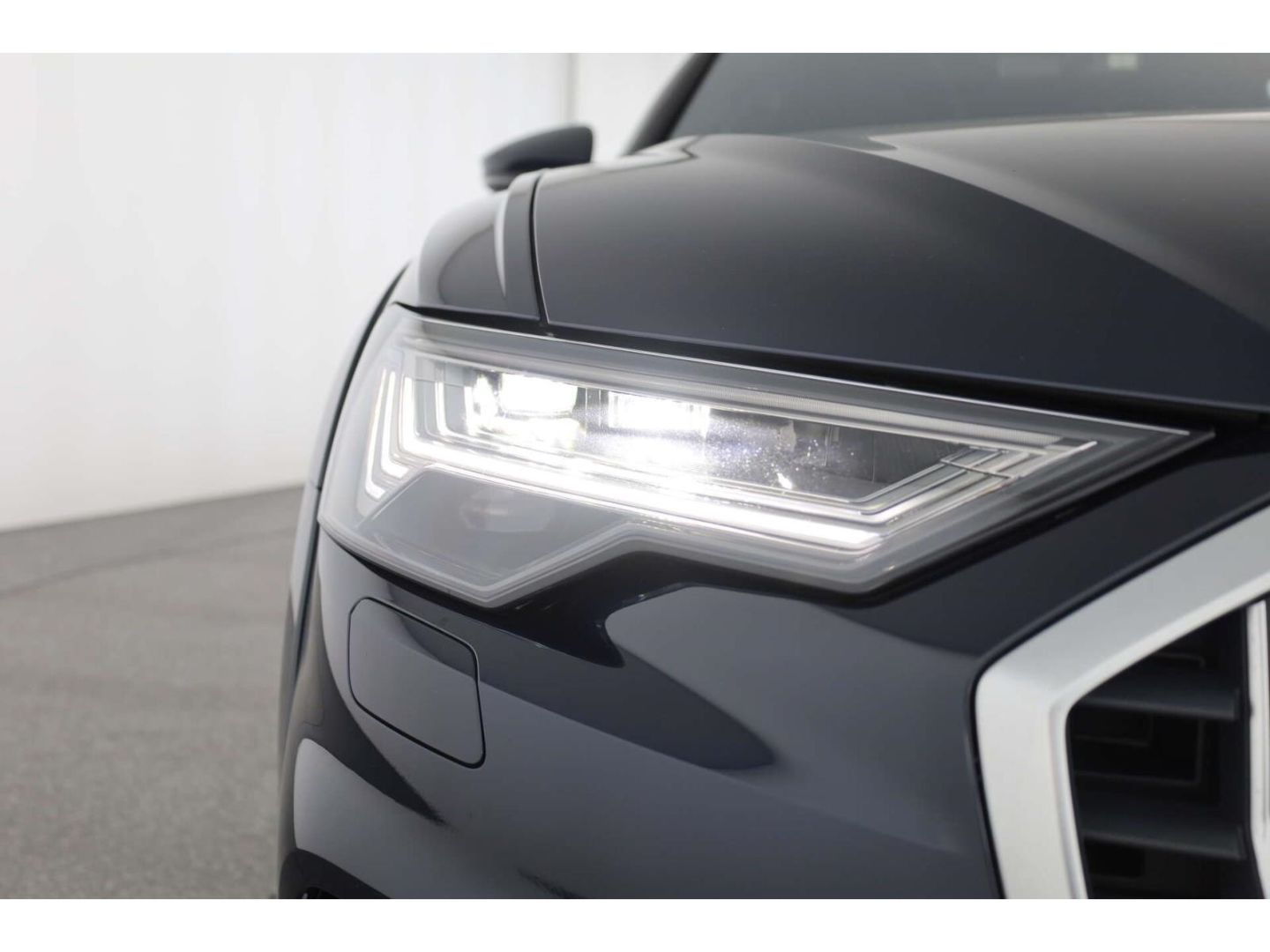 Audi A6 allroad 45 TDI quattro - Samsaru's Car Outlet