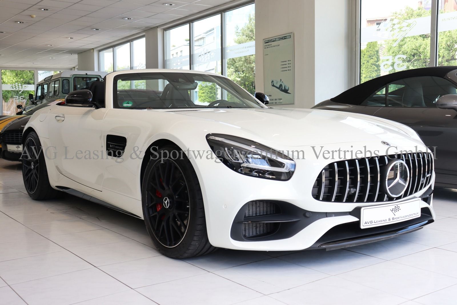 Mercedes-Benz AMG GT C Roadster - Samsaru's Car Outlet