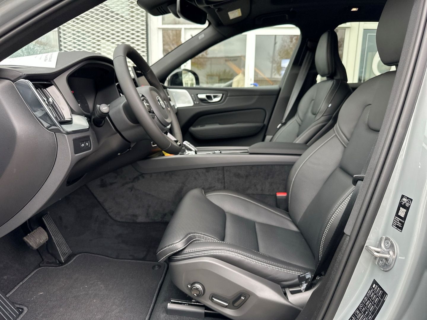 Volvo XC60 Ultra Black Edition T6 AWD HUD 22'' AHZV Pa