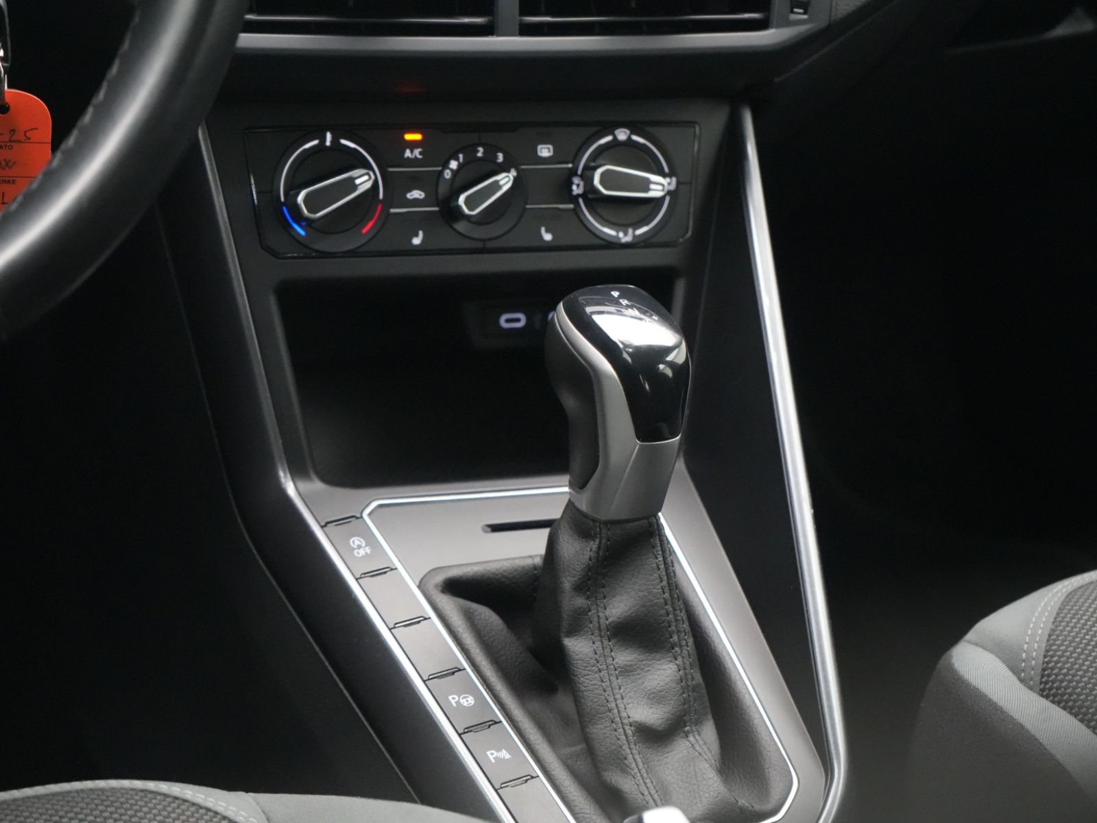 Volkswagen Polo Style DSG - Samsaru's Car Outlet