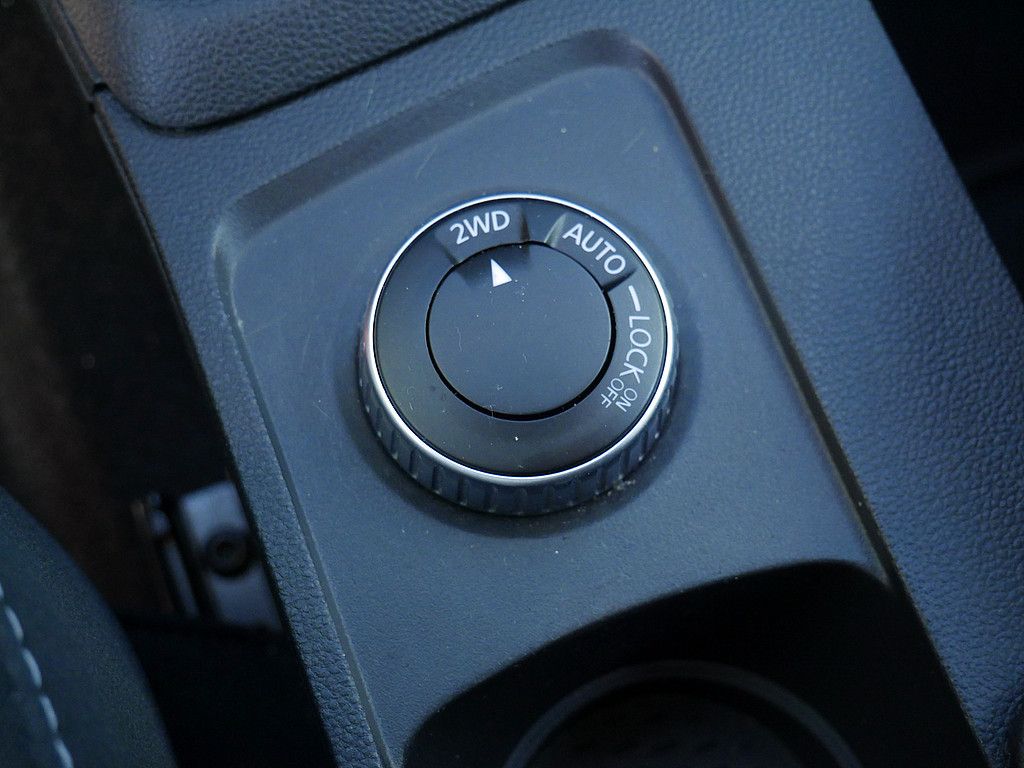Dacia Duster Prestige+ TCe 150 4WD - Samsaru's Car Outlet