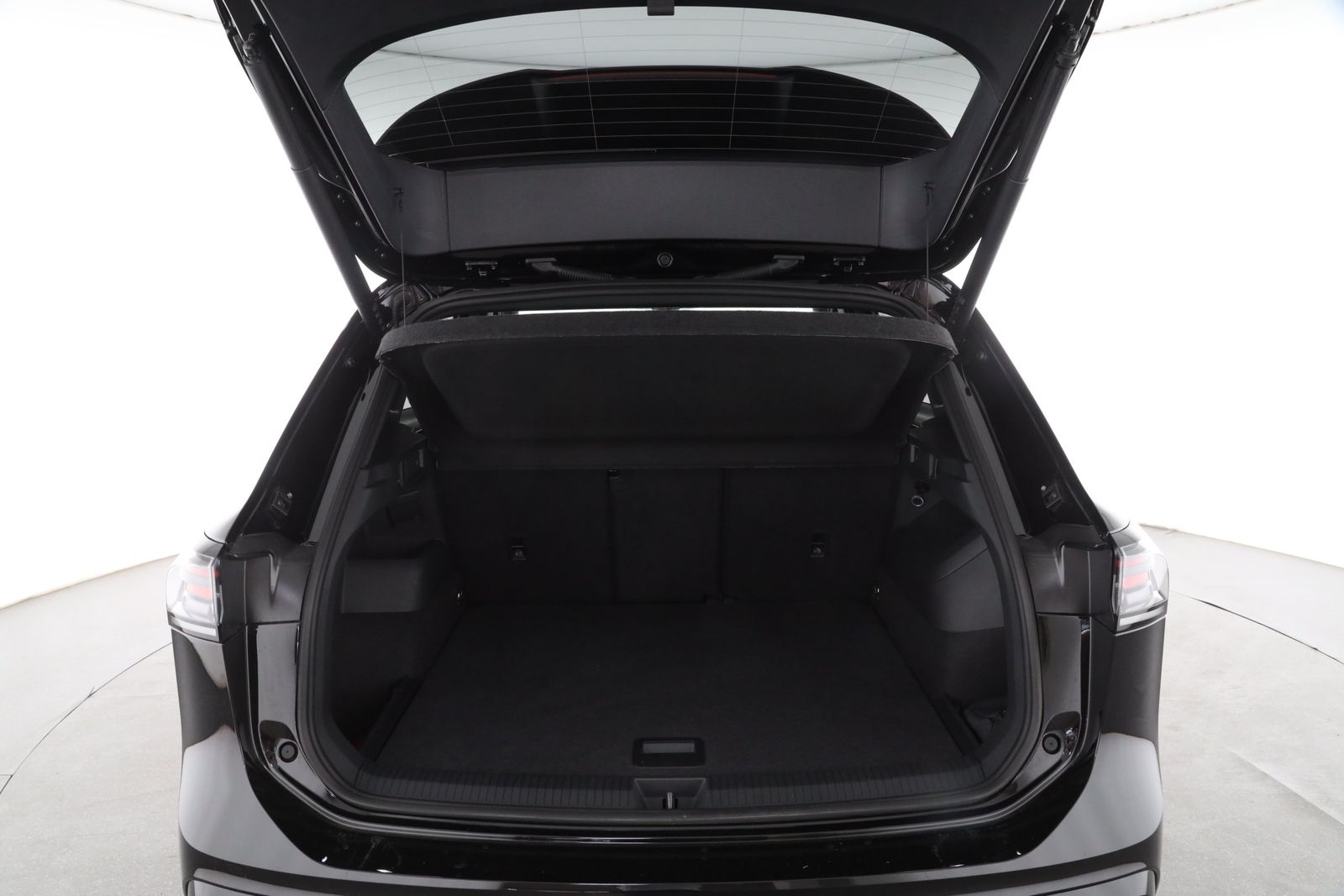 Volkswagen Tiguan 2.0 TDI DSG 4MOTION R-Line BLACK STYLE