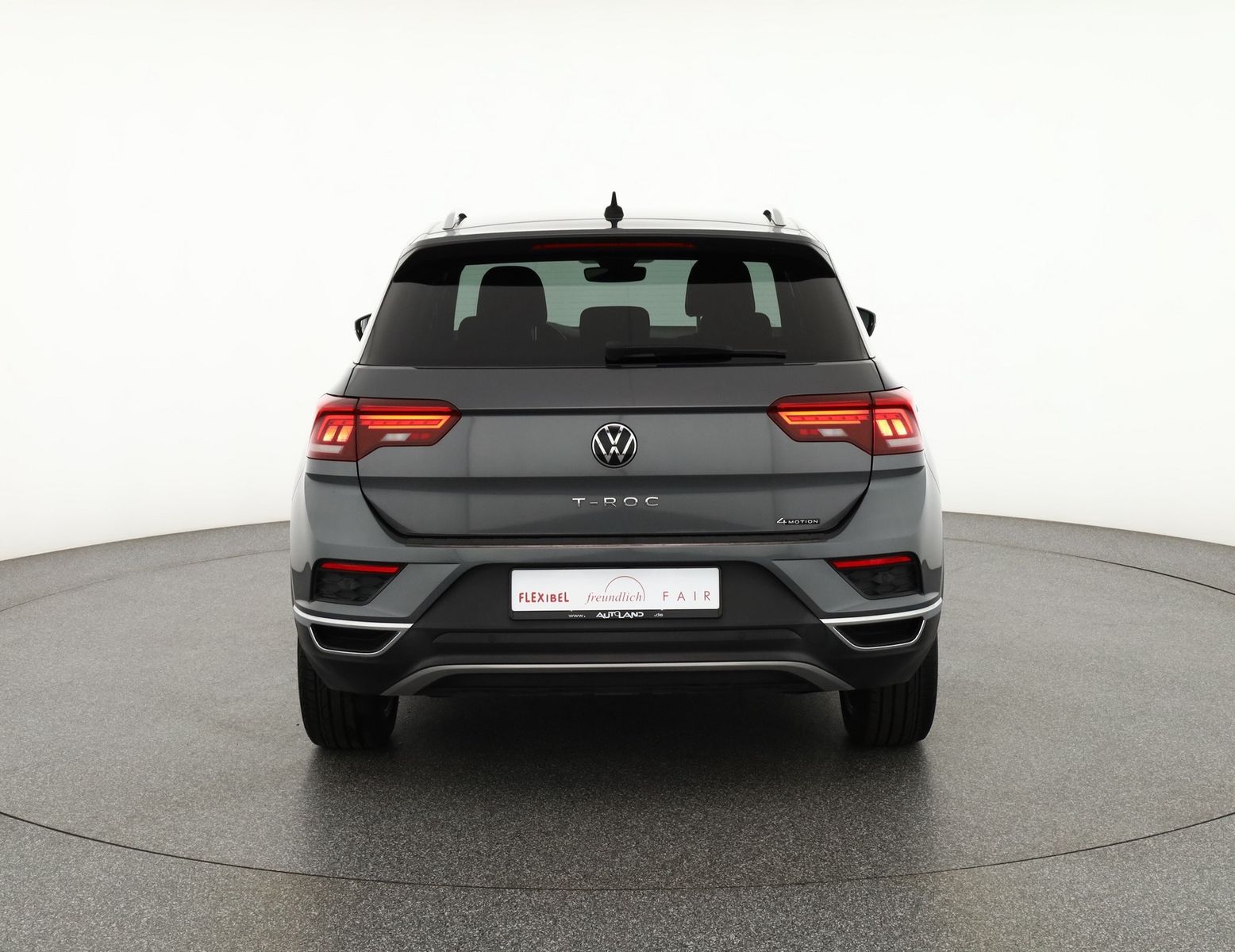 Volkswagen T-Roc 2.0 TSI 4Motion sport - Samsaru's Car Outlet