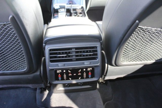 Audi Q7 50 TDI quattro competition plus MLED Pano