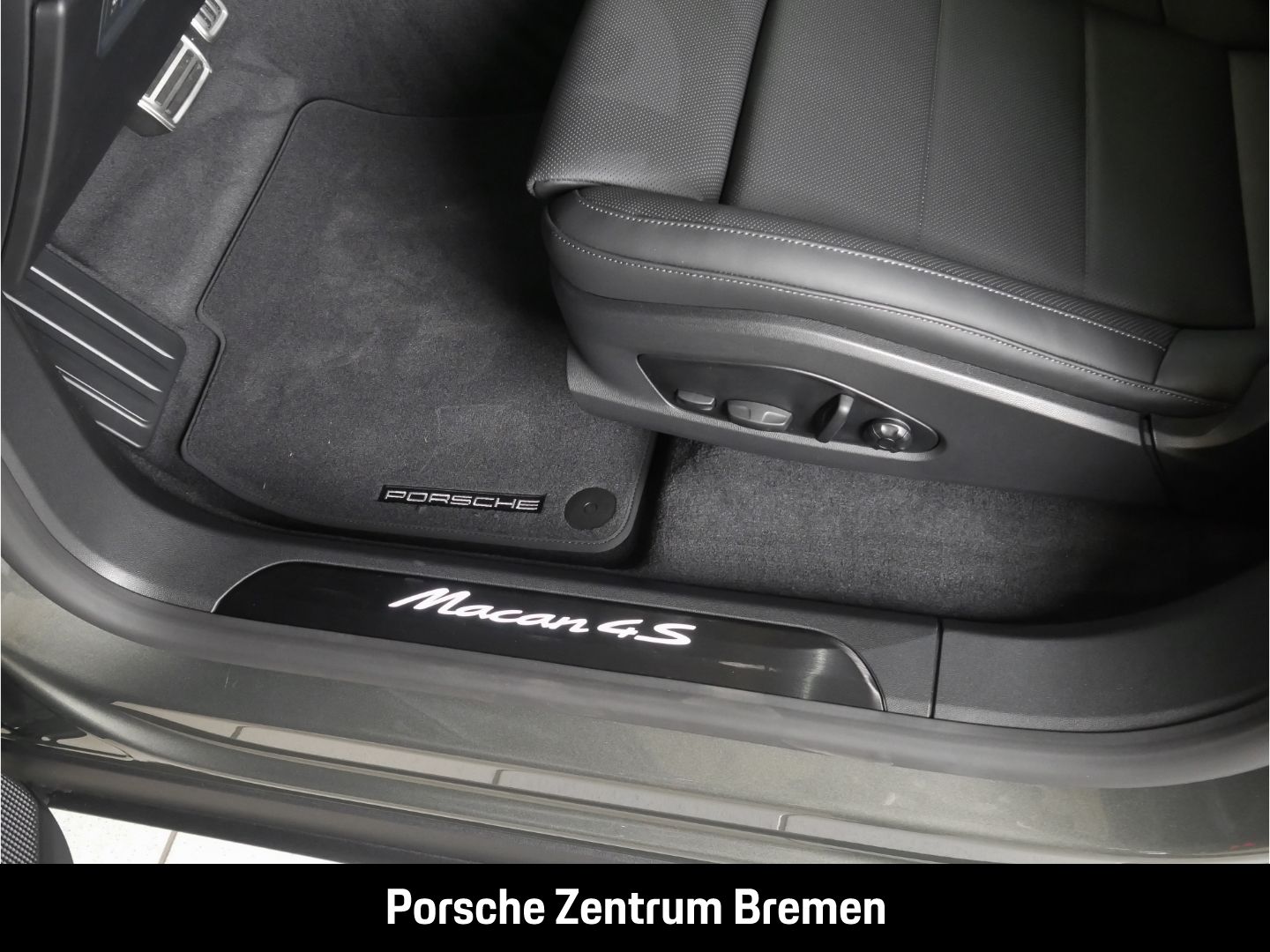 Porsche Macan 4S Sportpaket - Samsaru's Car Outlet