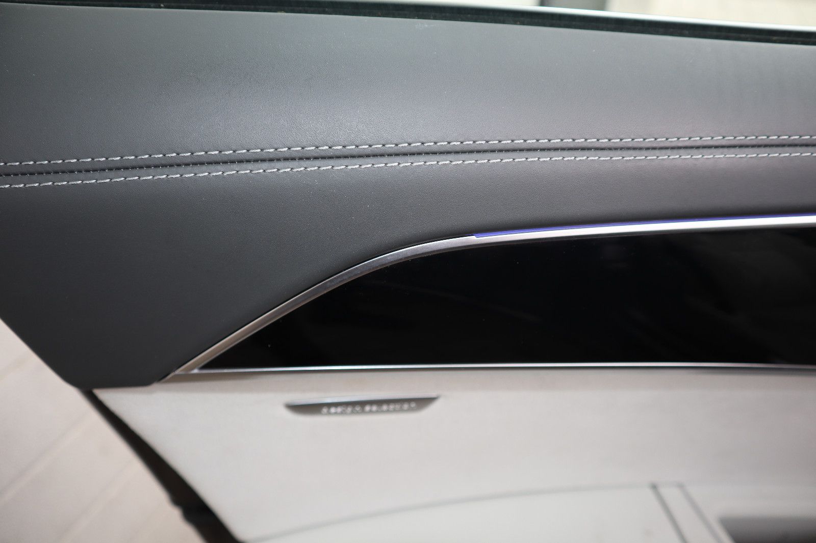 Audi A8 50 TDI exclusive S-LINE - Samsaru's Car Outlet