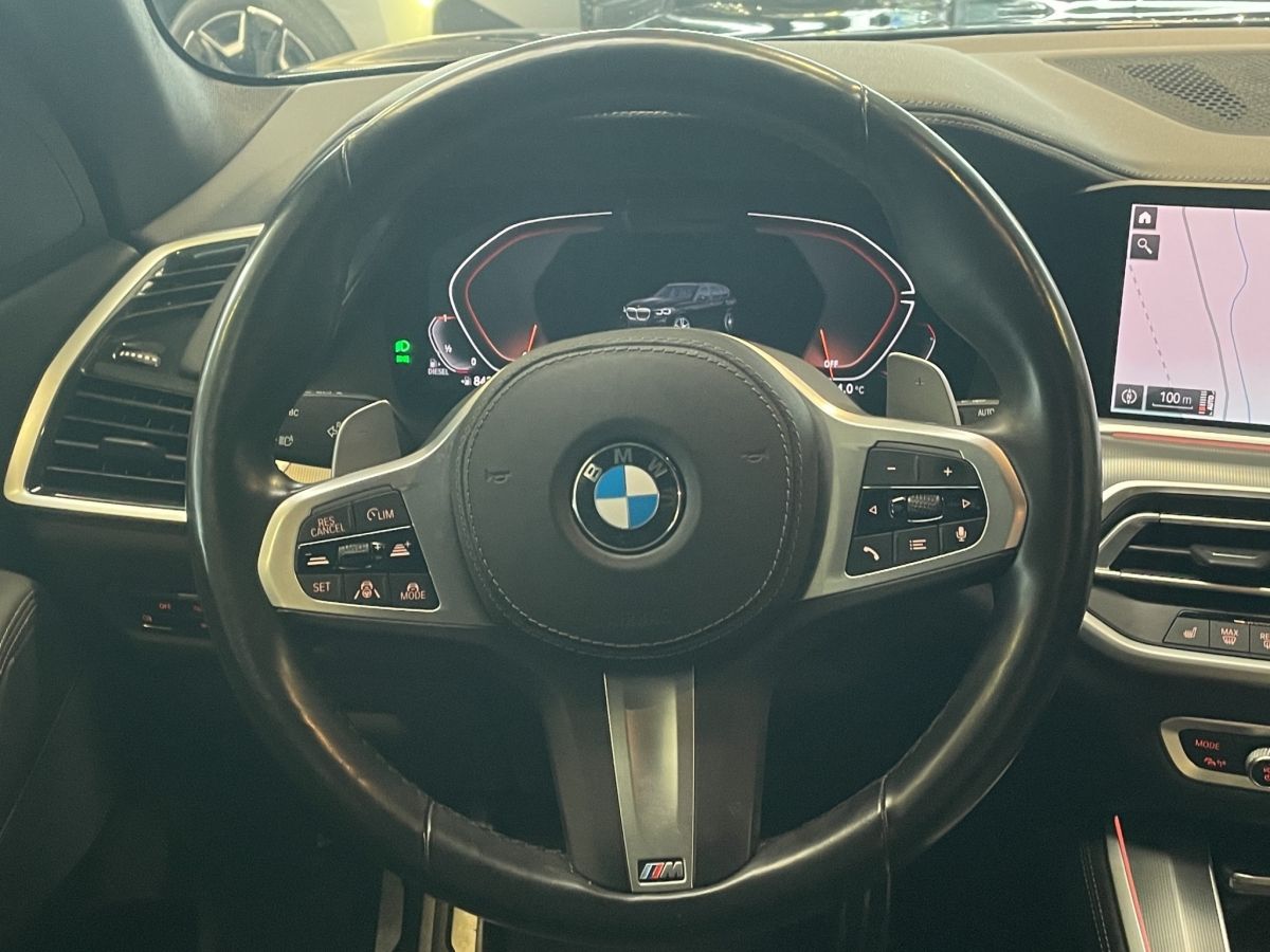 BMW X5 xDrive30d M Sportpaket Komfortsitze*AHK*