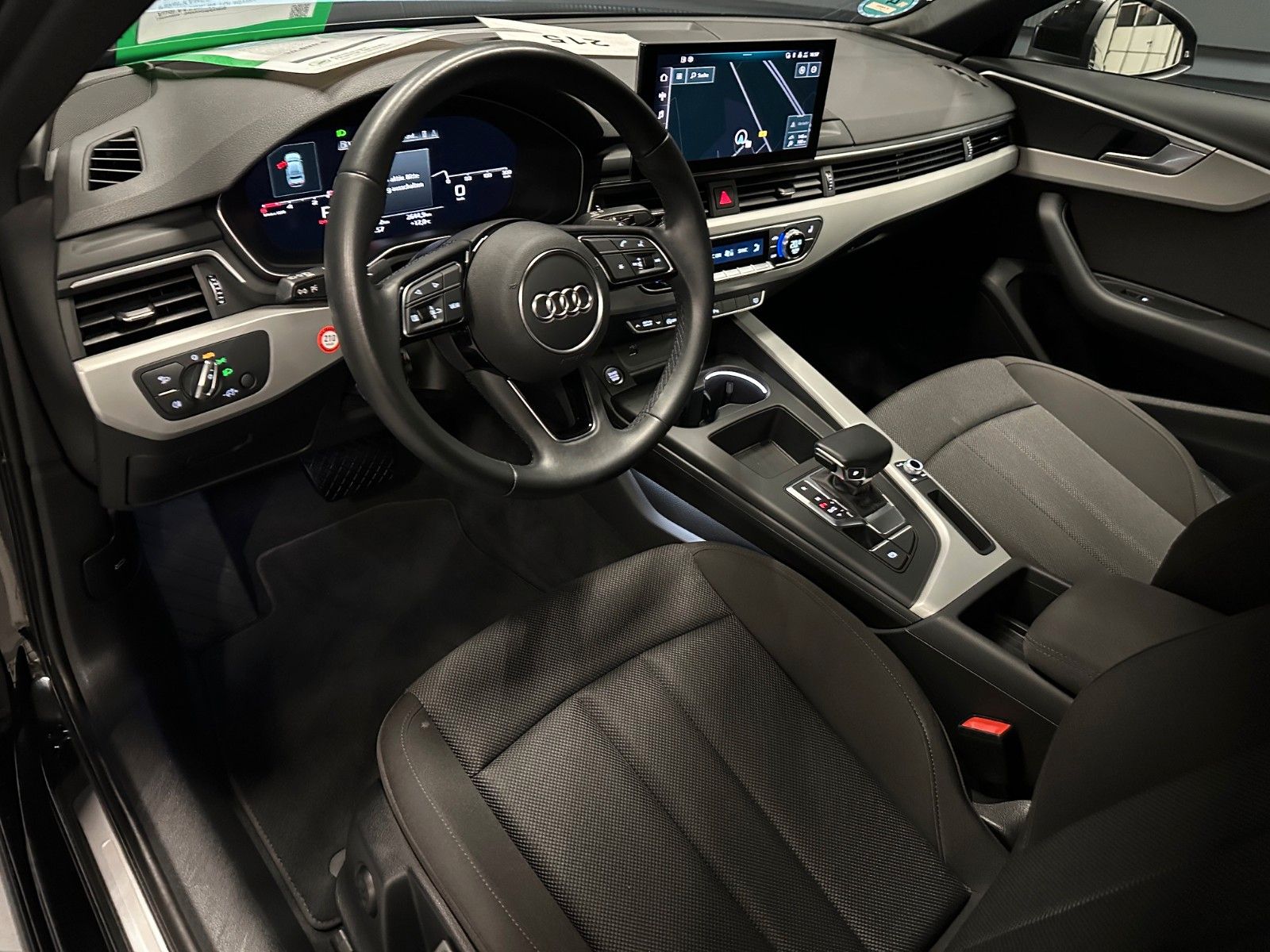 Audi A4 Lim. 40 TDI advanced - Samsaru's Car Outlet