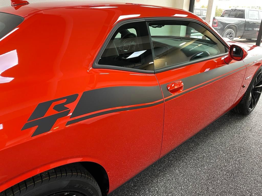Dodge CHALLENGER  R/T-5.7L-V8 HEMi AUS 1. HAND