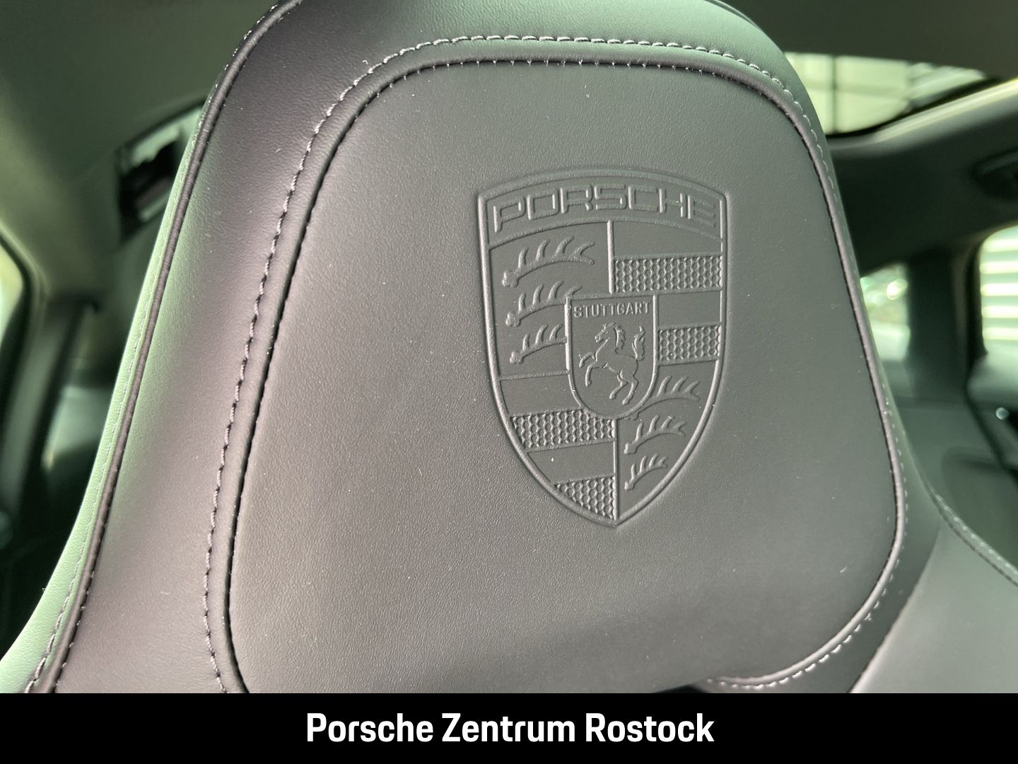 Porsche Panamera 4 E-Hybrid Active-Ride Burmester
