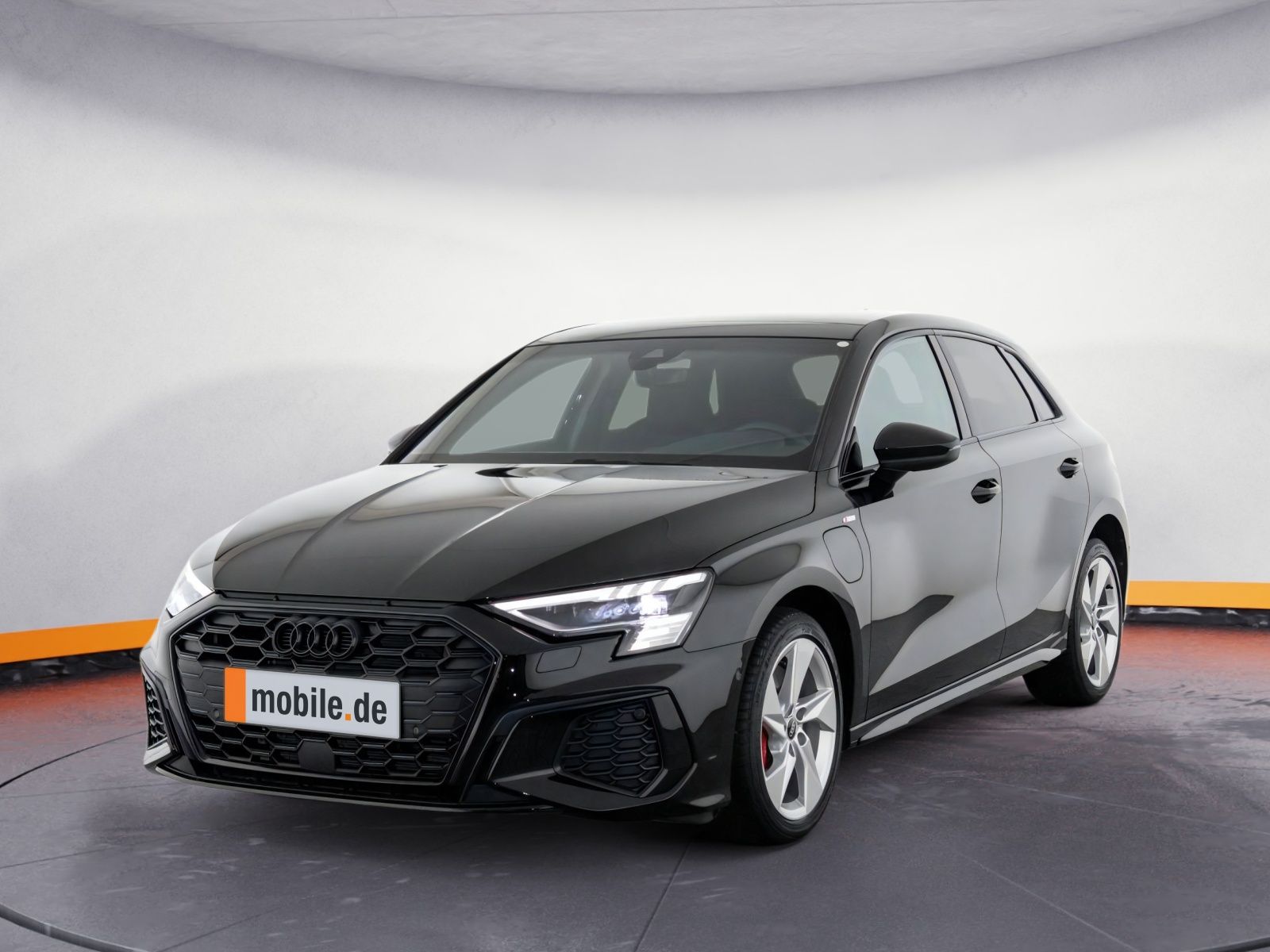 Audi A3 Sportback 45 TFSI e S line S tronic - Samsaru's Car Outlet
