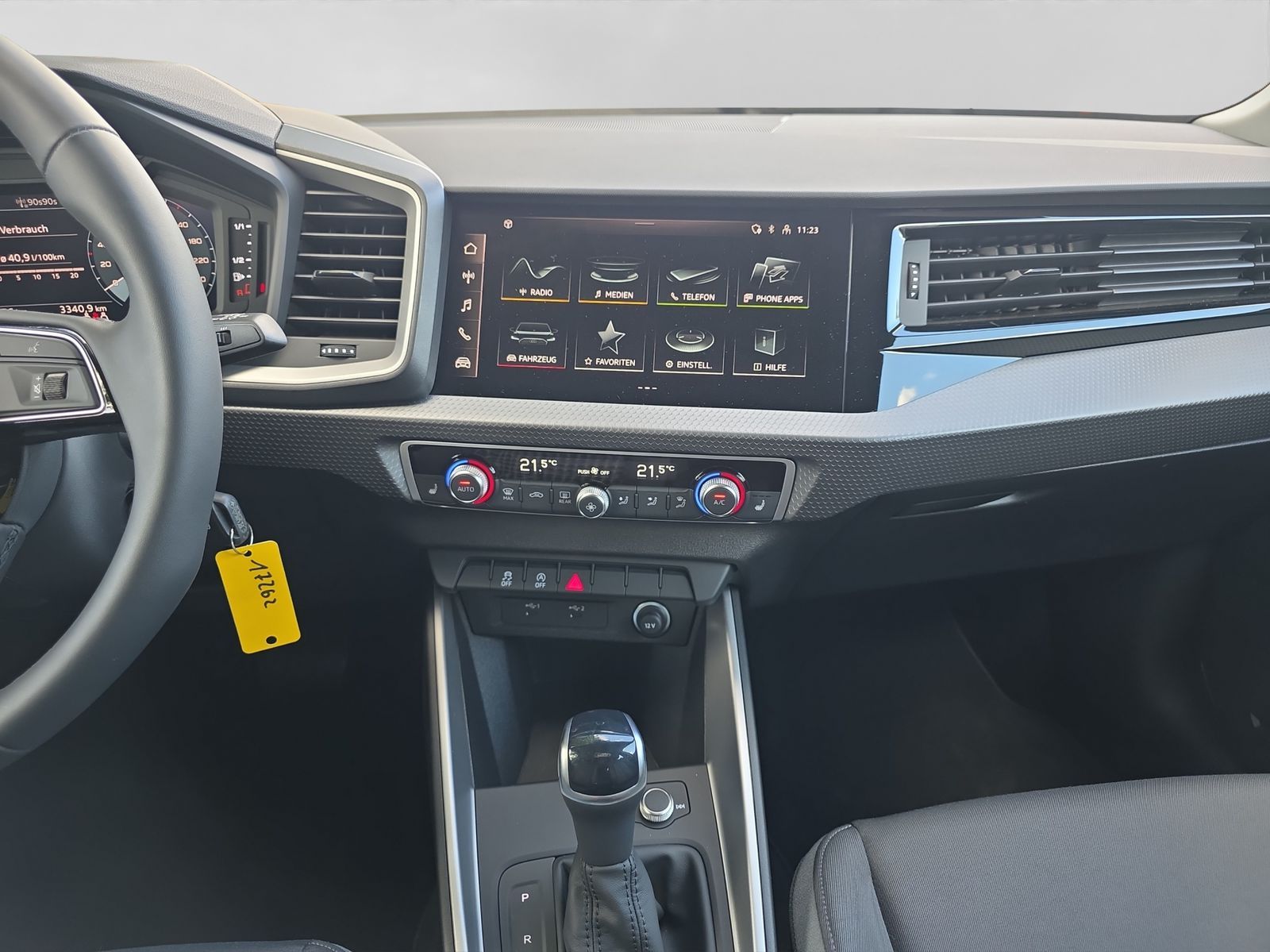 Audi A1 Sportback 25 1.0 TFSI S line - Samsaru's Car Outlet