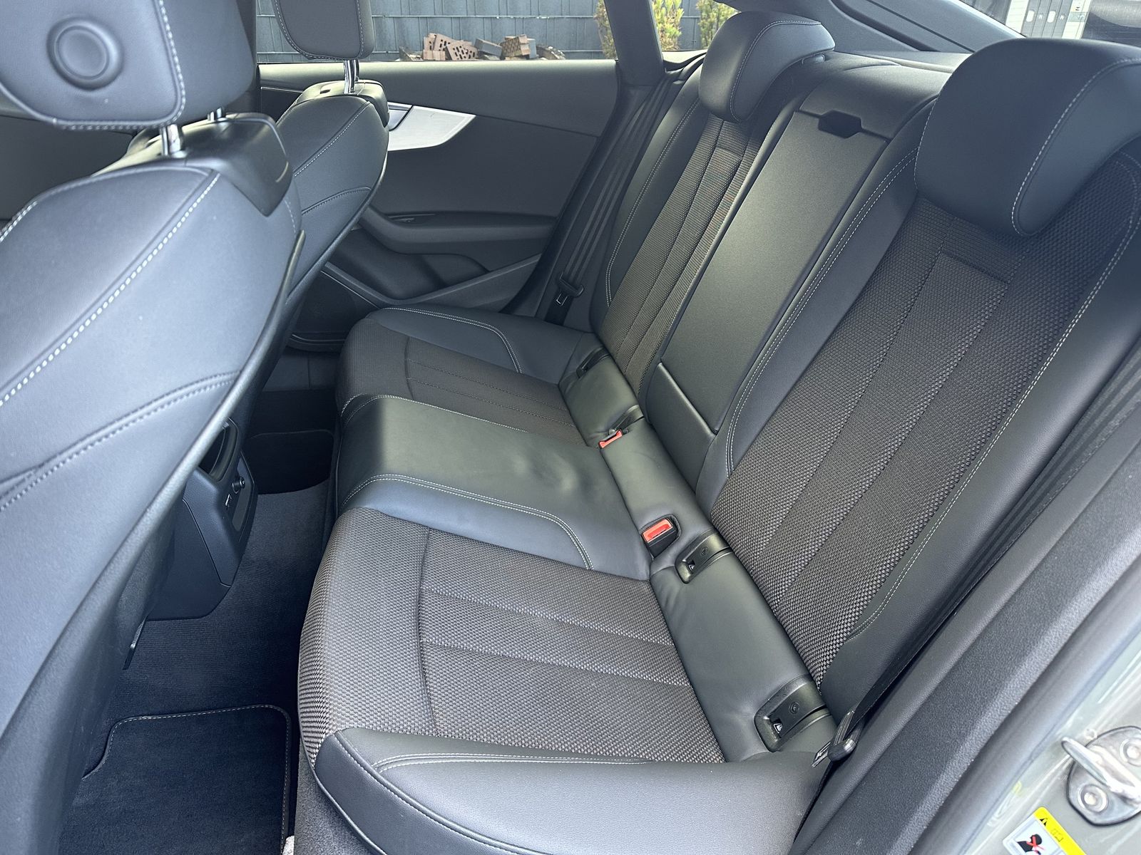 Audi A5 SpB 40 TDI Qu S-Line NAV+LED+AHK+20ZO+1HD+SHZ