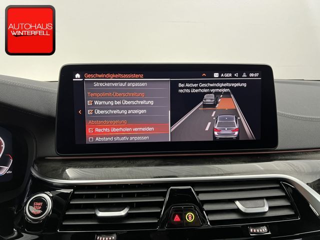 BMW 530 i xDrive Touring Luxury Line PANO+AHK+STANDH