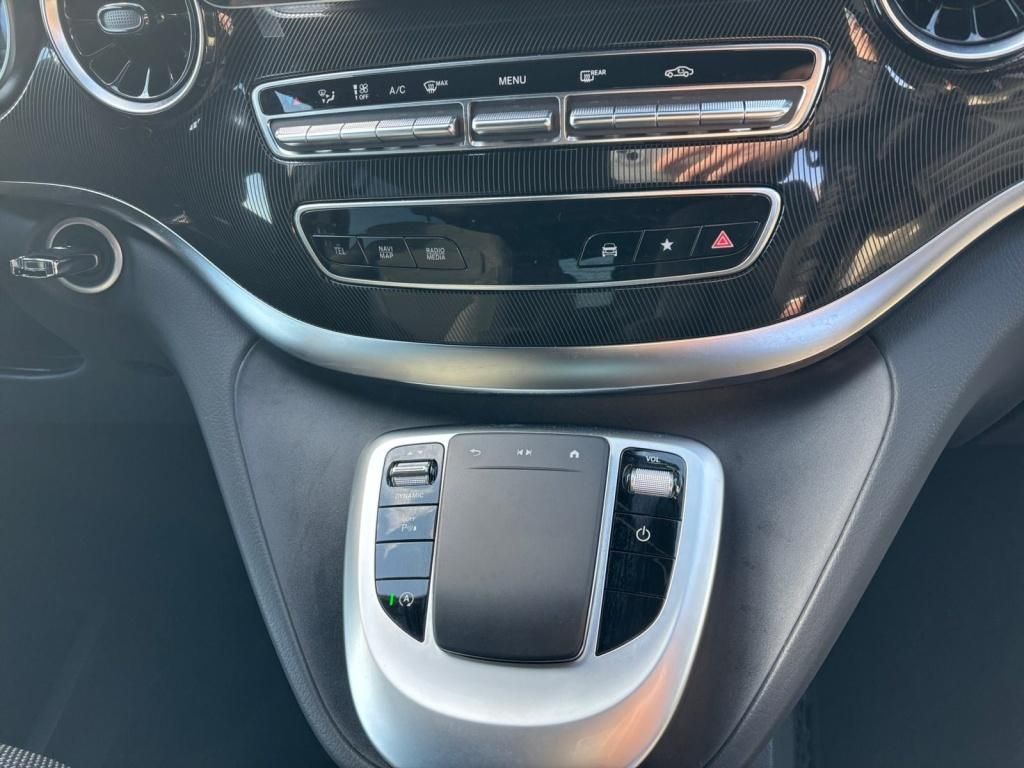 Mercedes-Benz V 220 d EDITION - Samsaru's Car Outlet