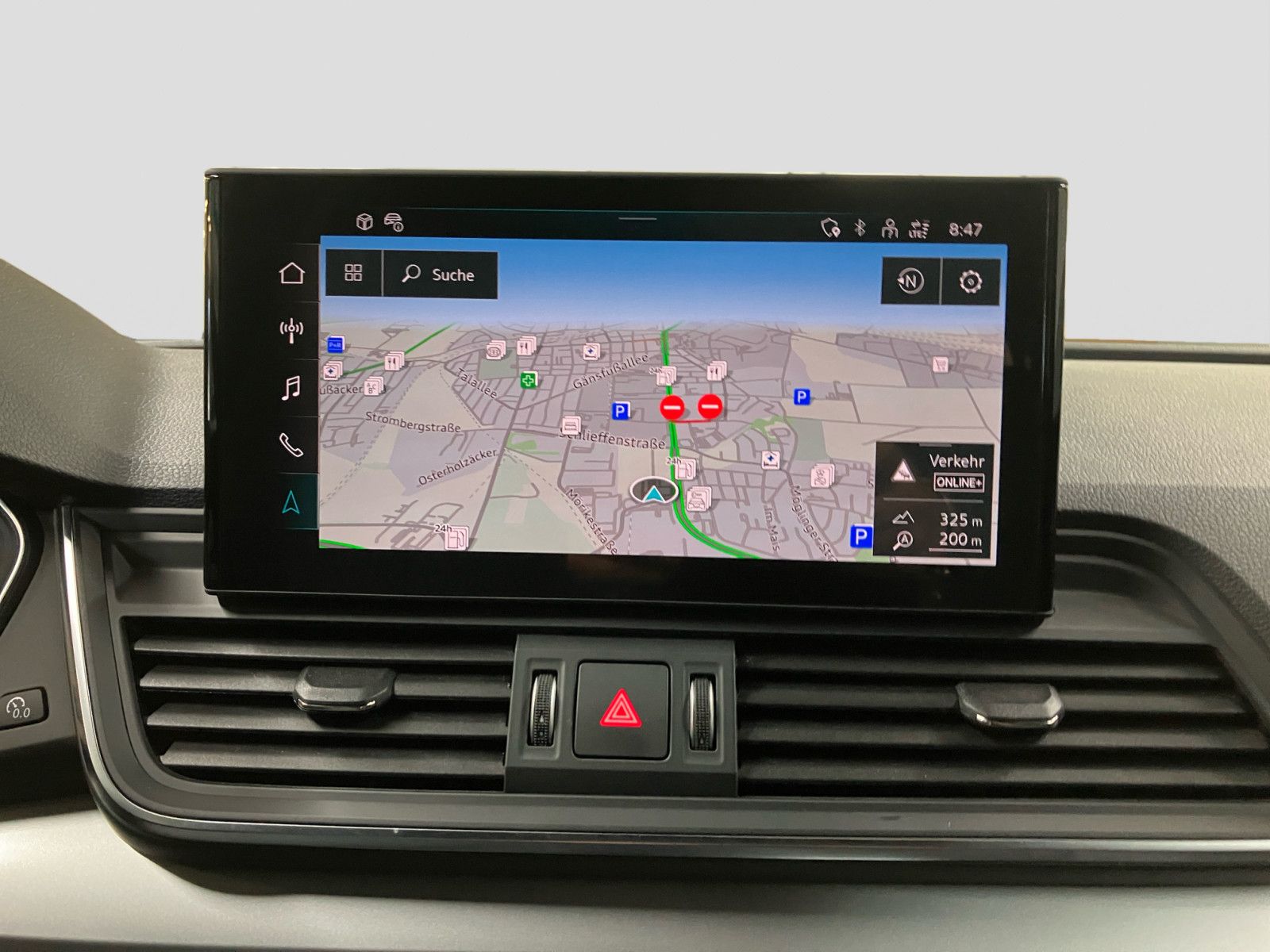 Audi Q5 40 TDI quattro S line - Samsaru's Car Outlet