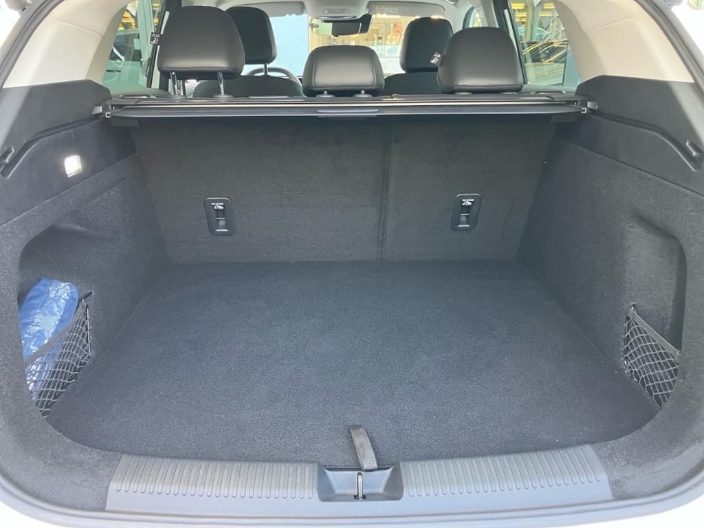 MG HS Hybrid+ Luxury 360 DISTR SPUR PDC SHZ