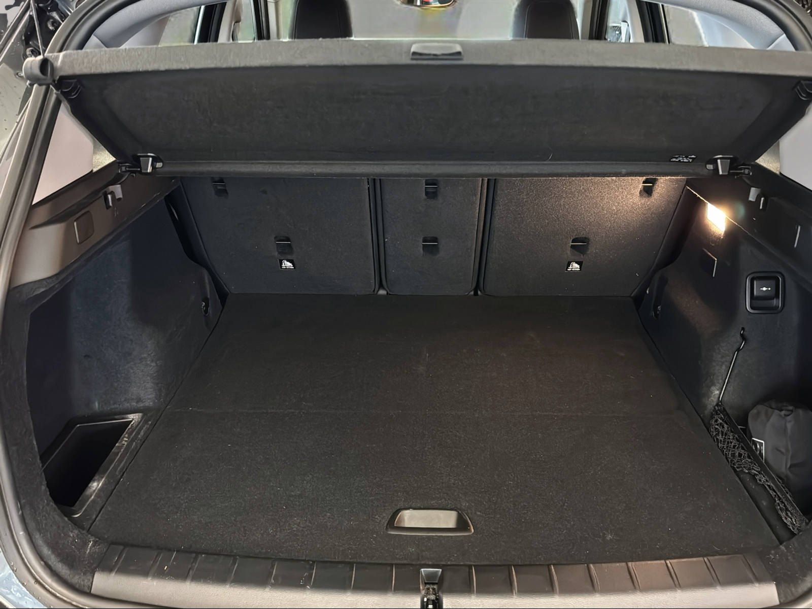BMW X1 xDrive25e - Samsaru's Car Outlet