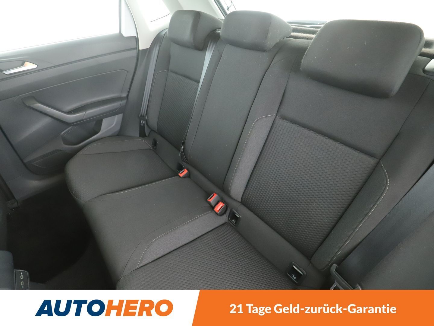Volkswagen Polo 1.0 TSI Comfortline - Samsaru's Car Outlet