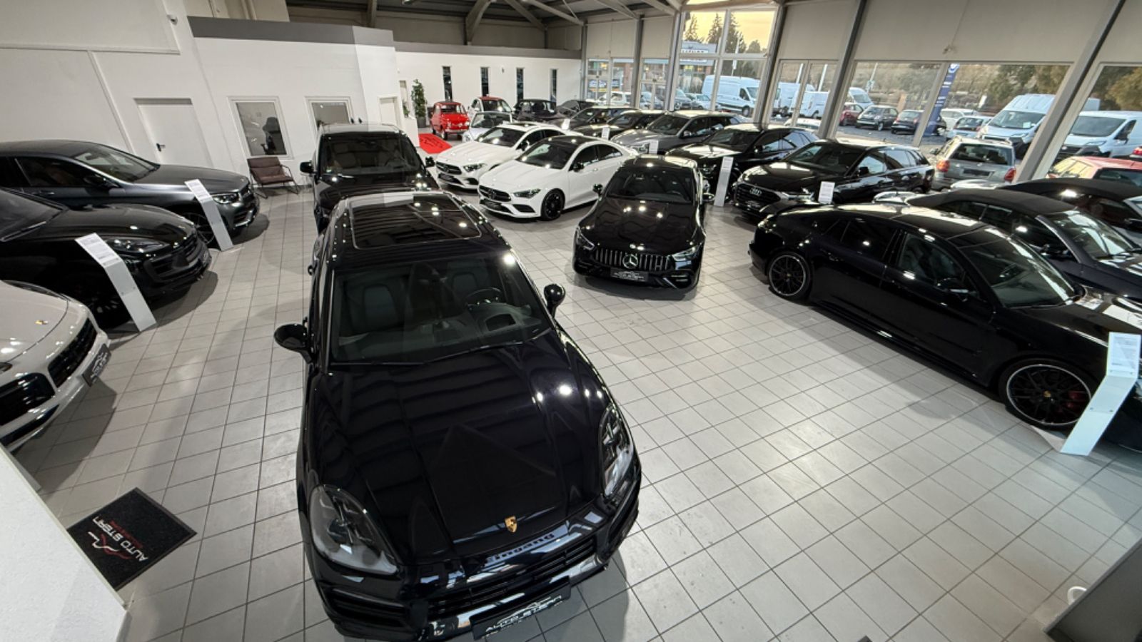 Porsche Cayenne S SportDesign CARBON HAL SPORTABGAS 22"