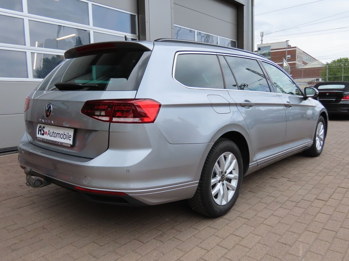 Volkswagen Passat Variant Business 1.5 TSI - Samsaru's Car Outlet