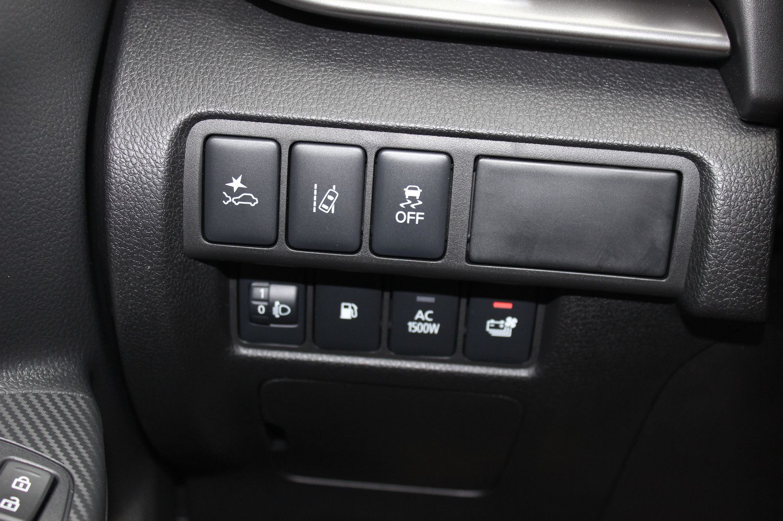 Mitsubishi Eclipse Cross PLUG-IN HYBRID 4WD Select Black