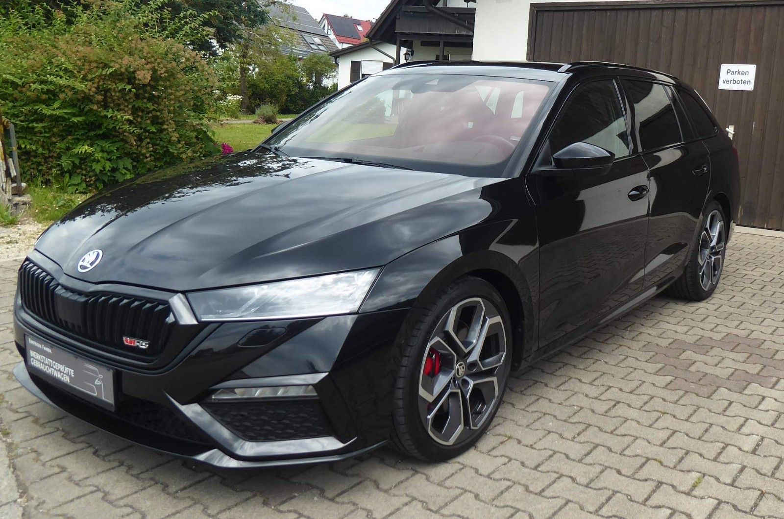 Skoda Octavia Combi RS - Samsaru's Car Outlet